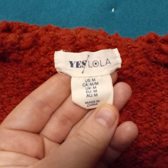 Red sweater - Picture 2 of 2